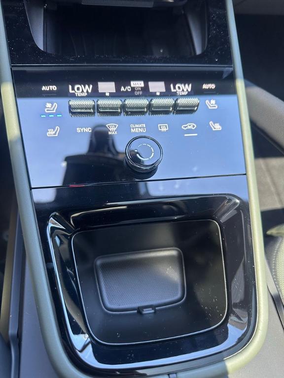 used 2025 Porsche Cayenne car, priced at $101,999