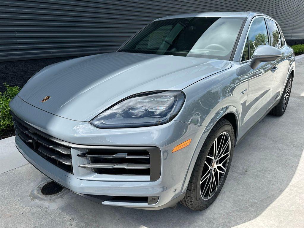 used 2025 Porsche Cayenne car, priced at $129,999