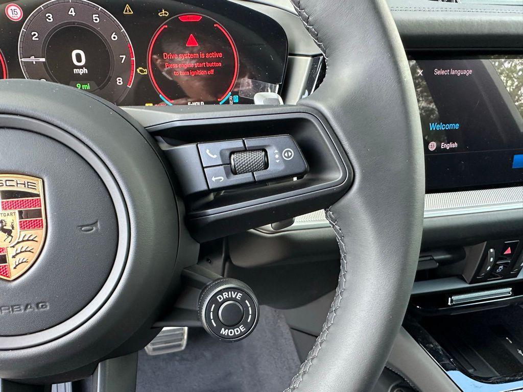 used 2025 Porsche Cayenne car, priced at $129,999