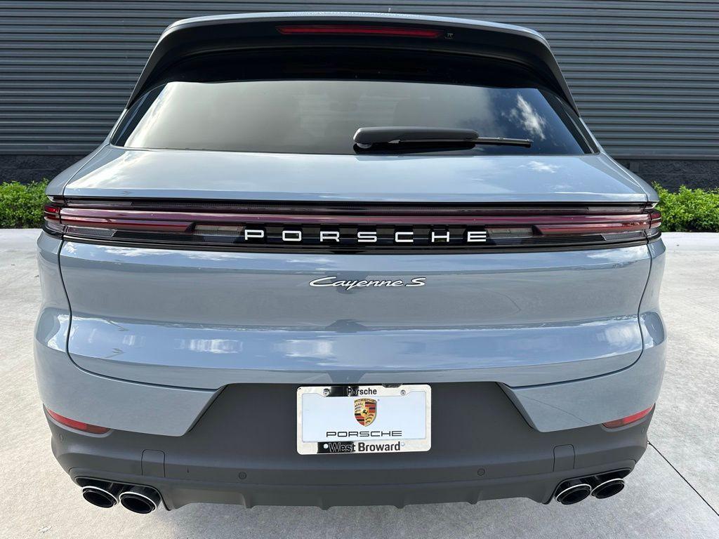 used 2025 Porsche Cayenne car, priced at $129,999