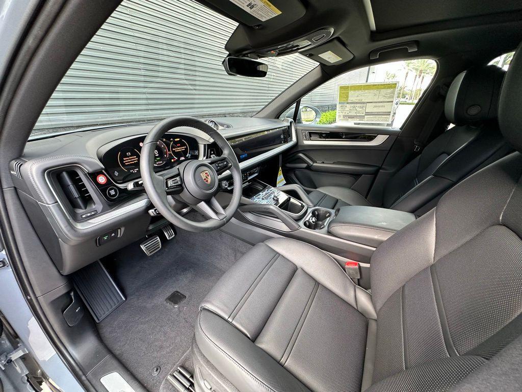 used 2025 Porsche Cayenne car, priced at $129,999