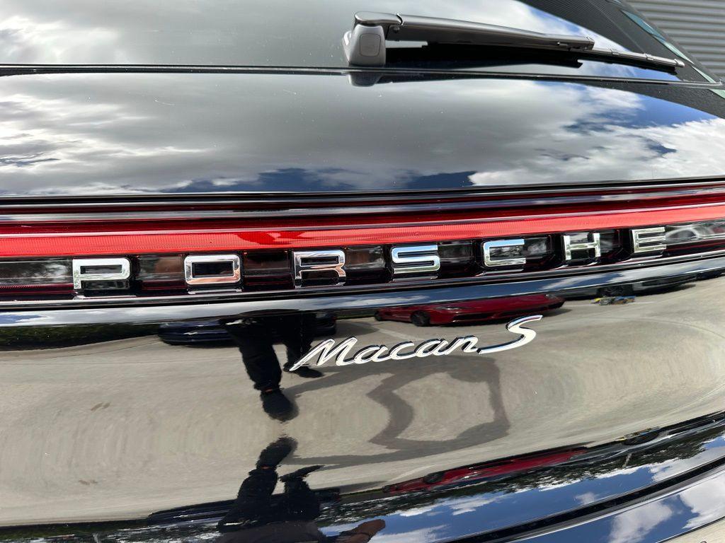used 2025 Porsche Macan car, priced at $99,999