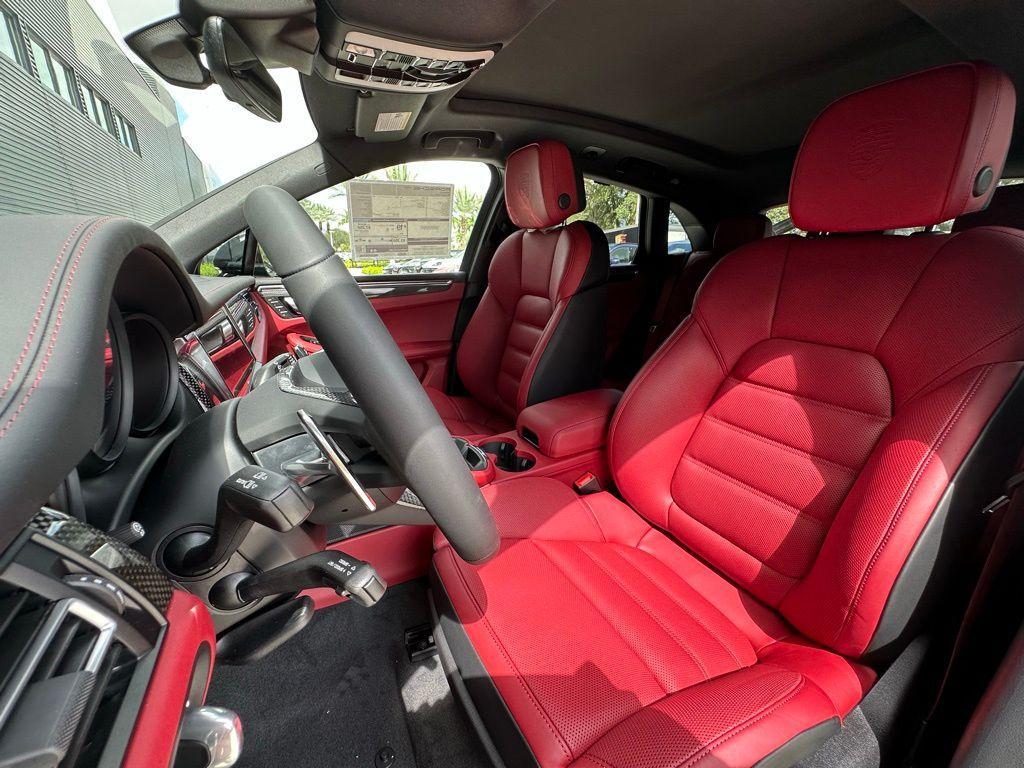 used 2025 Porsche Macan car, priced at $99,999