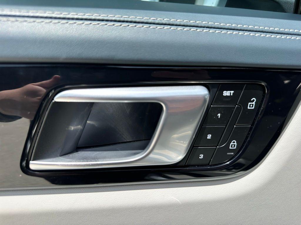 used 2023 Porsche Cayenne car, priced at $69,995