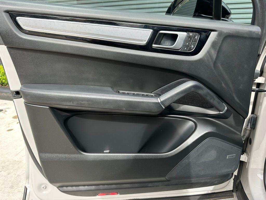 used 2023 Porsche Cayenne car, priced at $67,995
