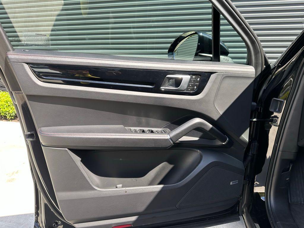used 2023 Porsche Cayenne car, priced at $77,995