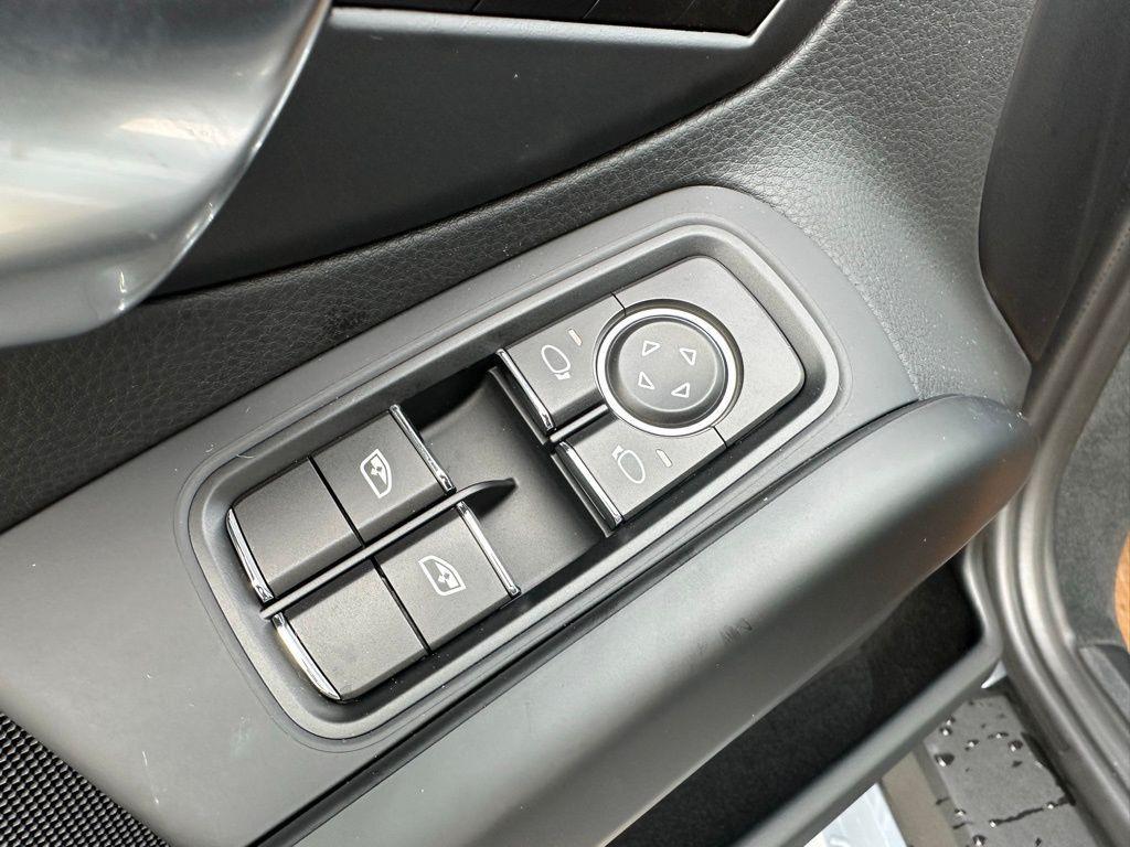 used 2025 Porsche 718 Boxster car, priced at $95,475