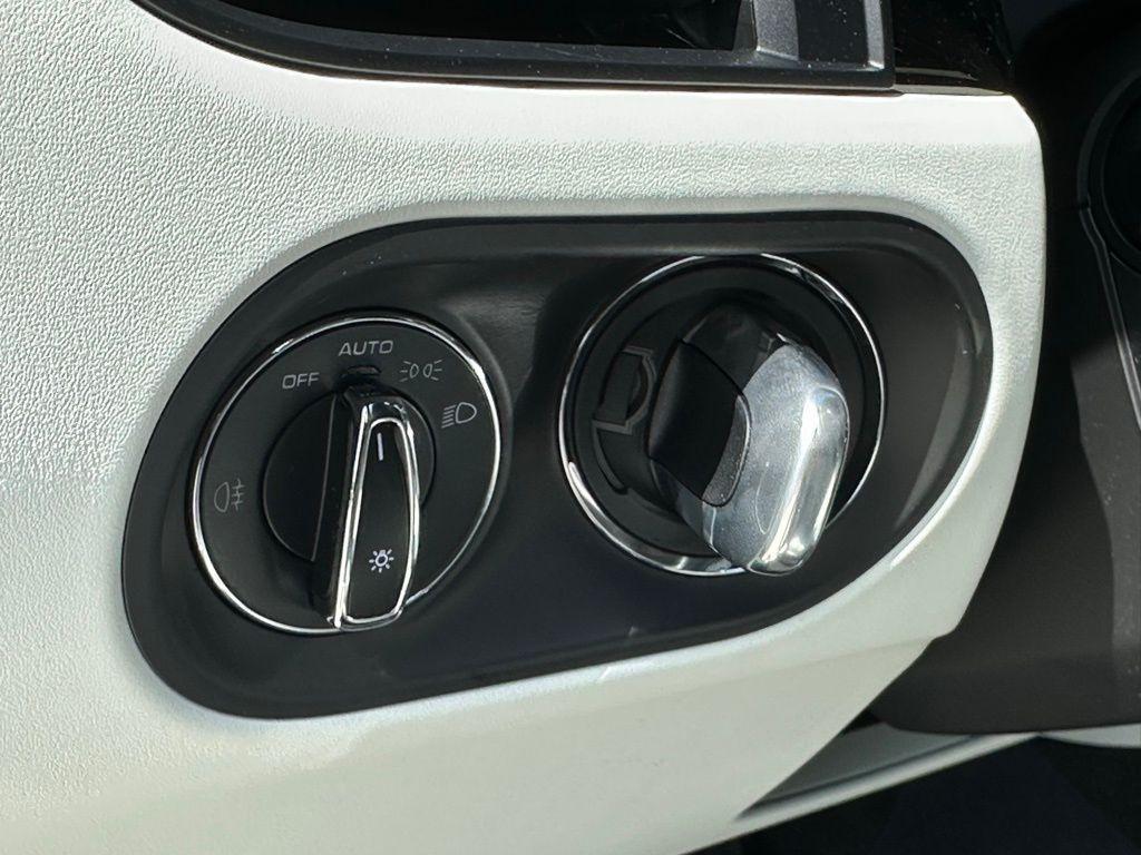 used 2025 Porsche Macan car, priced at $79,999