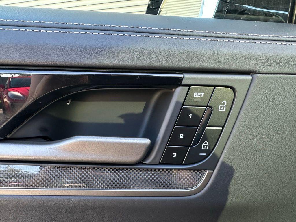 new 2025 Porsche Cayenne car, priced at $191,525