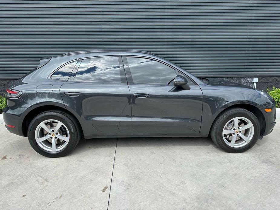 used 2021 Porsche Macan car