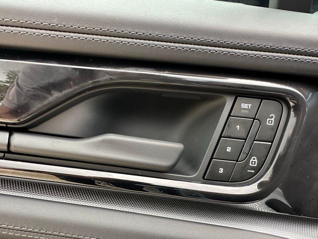 new 2026 Porsche Panamera car, priced at $141,920