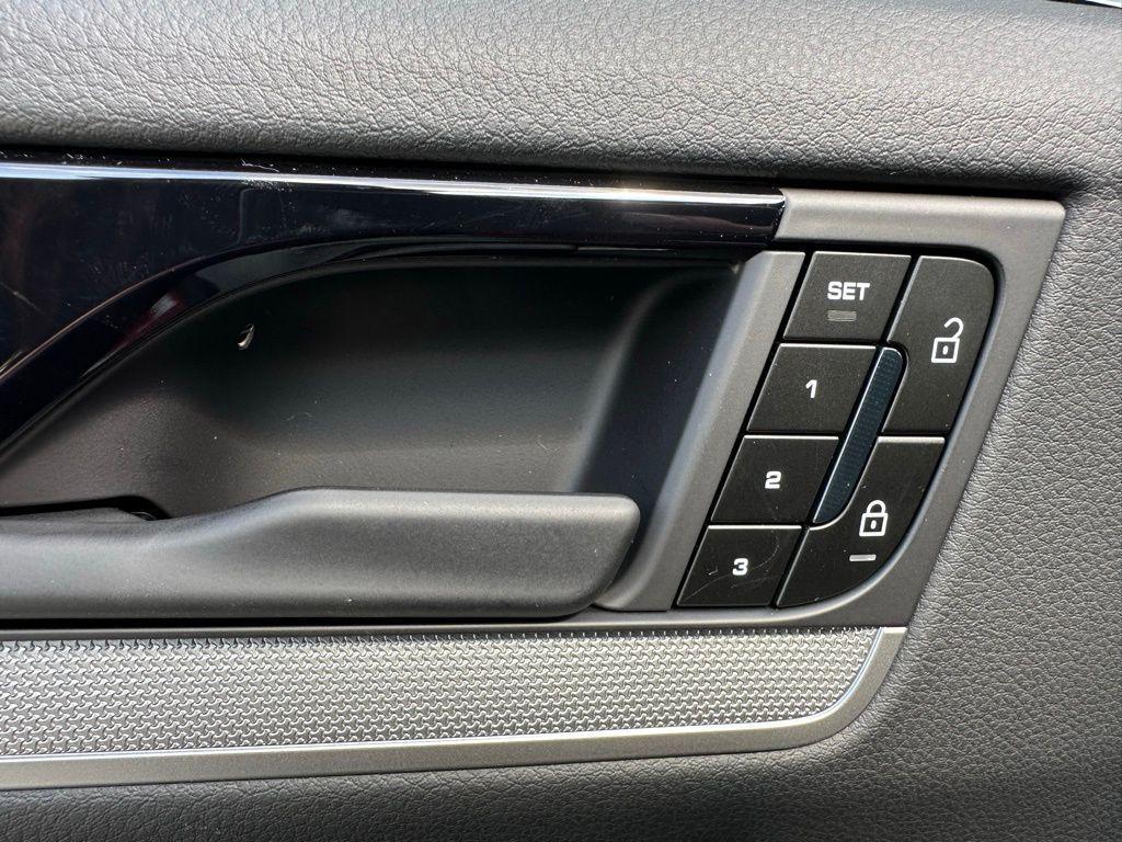 new 2026 Porsche Cayenne car, priced at $112,500