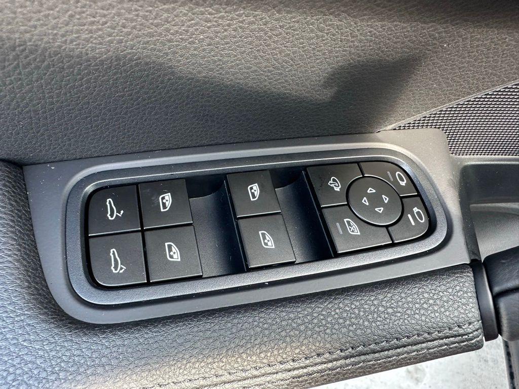 new 2026 Porsche Cayenne car, priced at $112,500