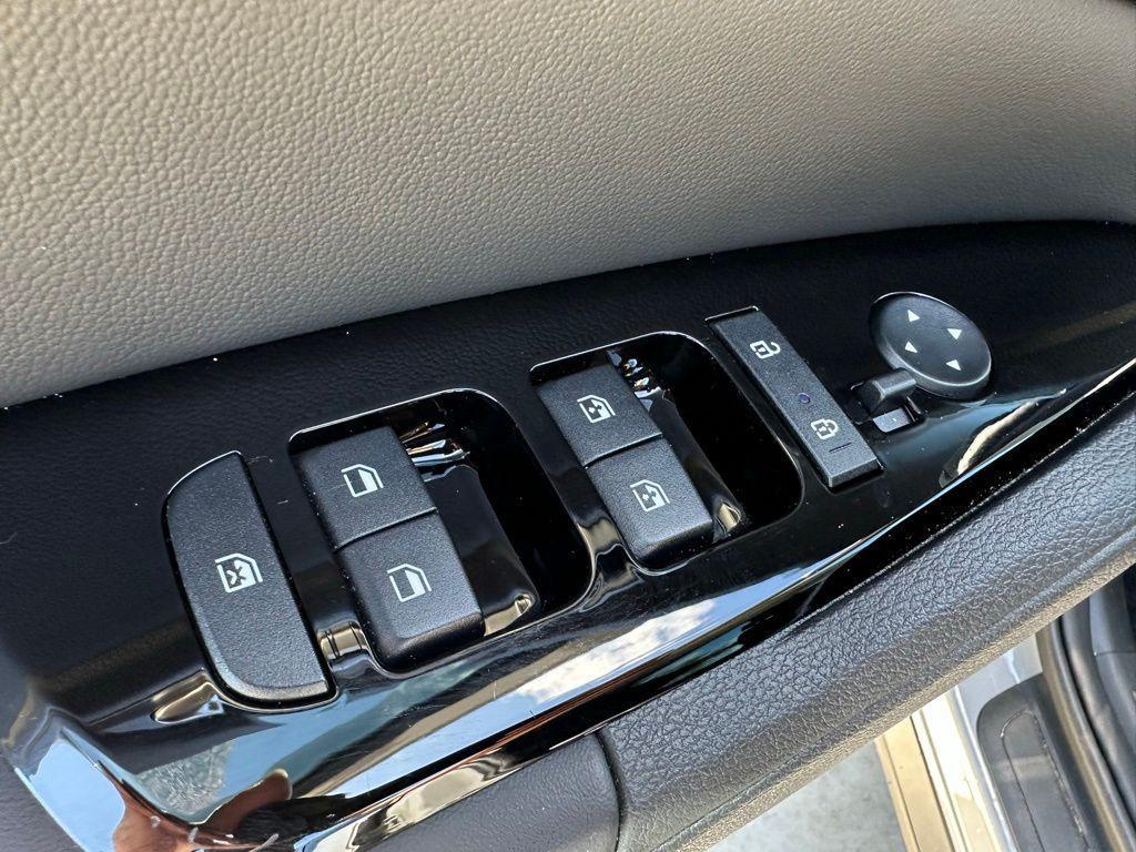used 2024 Kia Sportage car, priced at $31,995