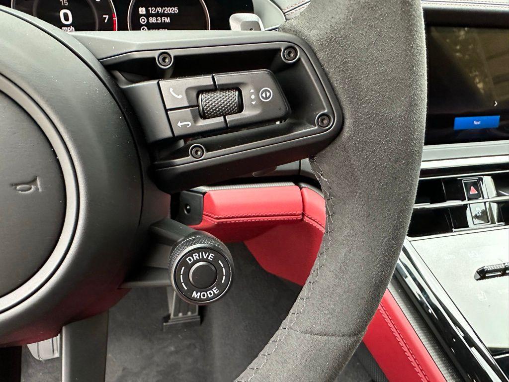 new 2026 Porsche Panamera car