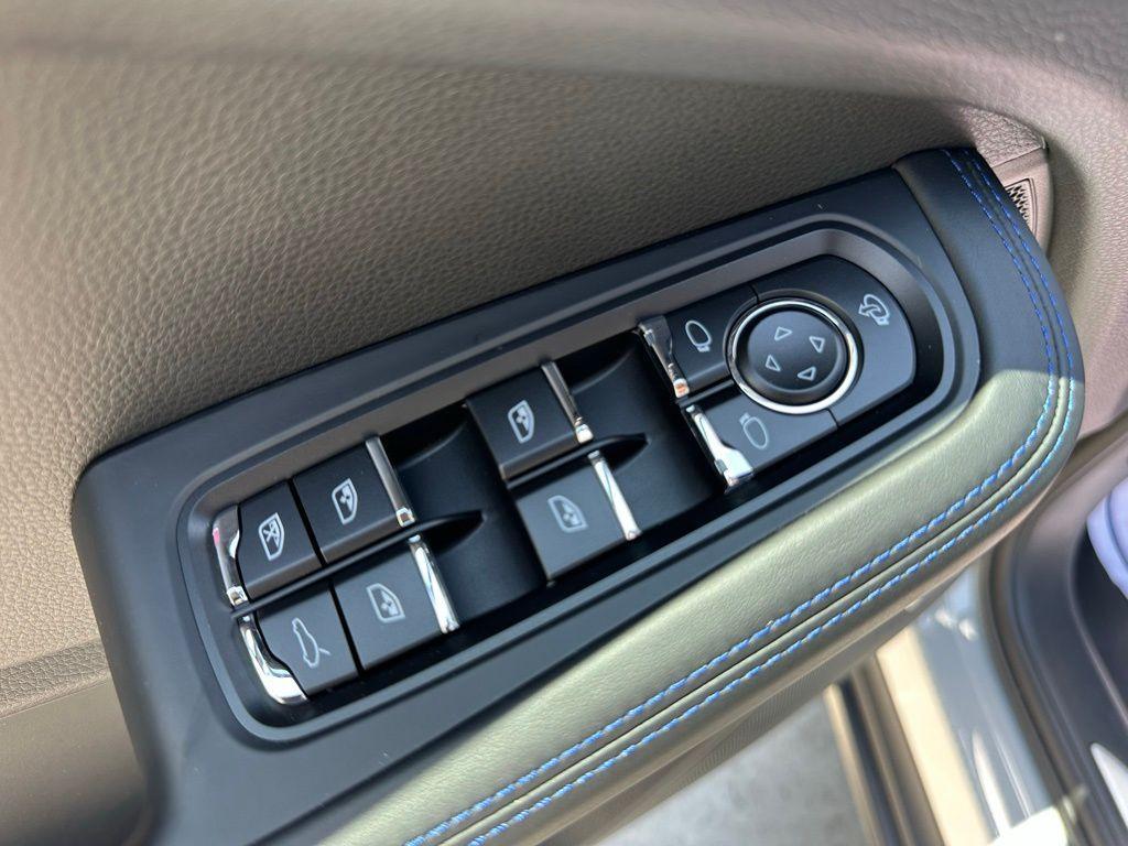 used 2025 Porsche Macan car, priced at $91,999