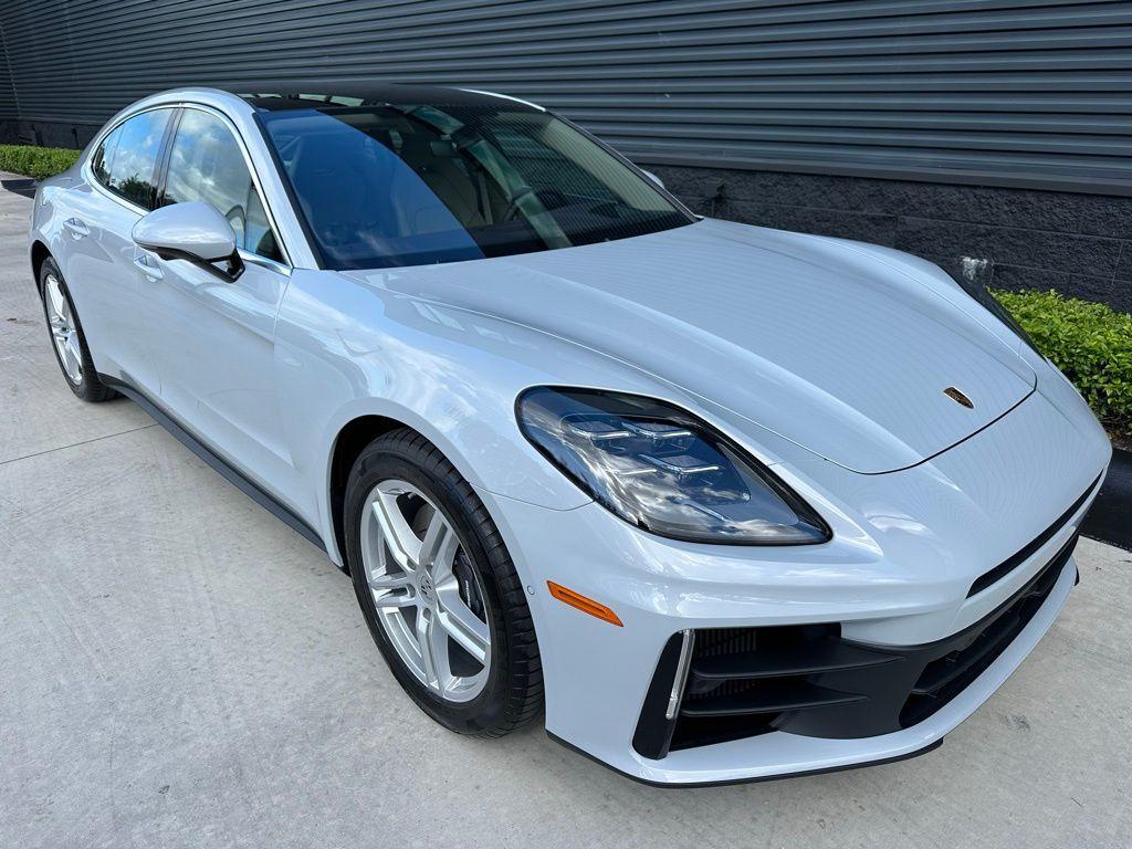 new 2026 Porsche Panamera car