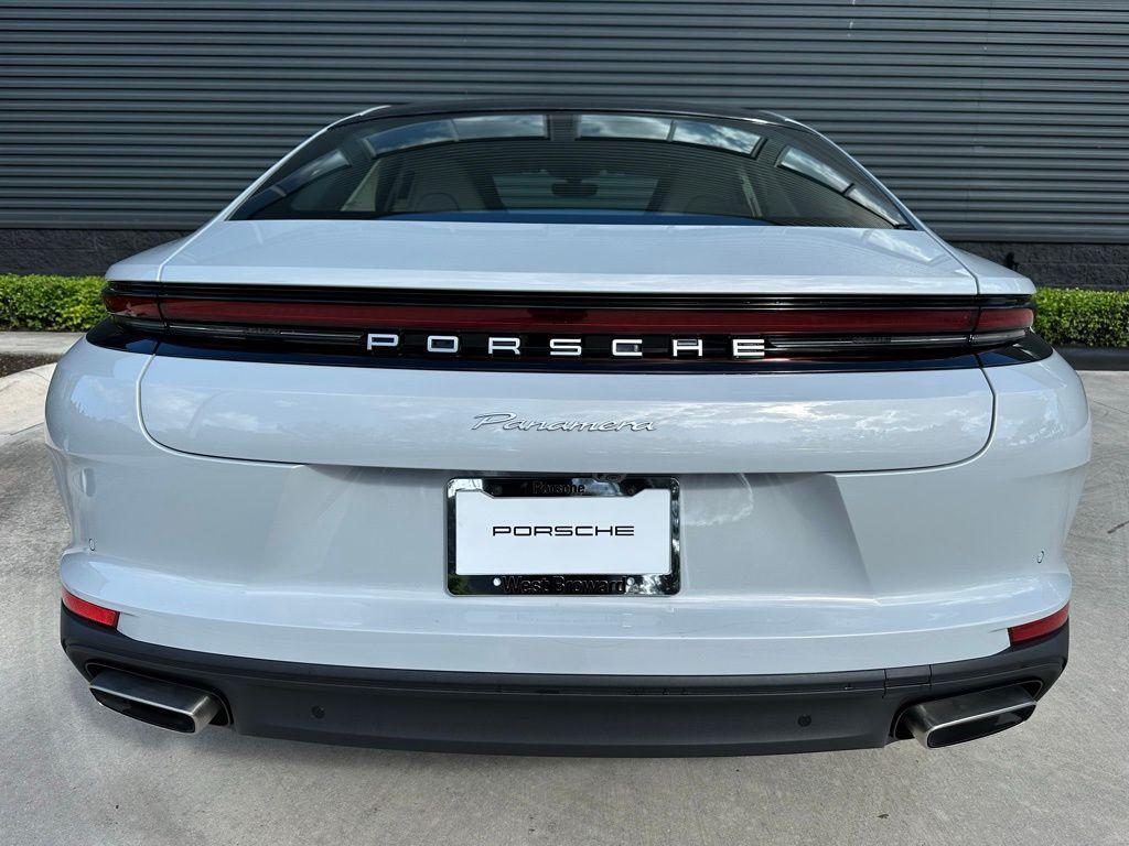 new 2026 Porsche Panamera car