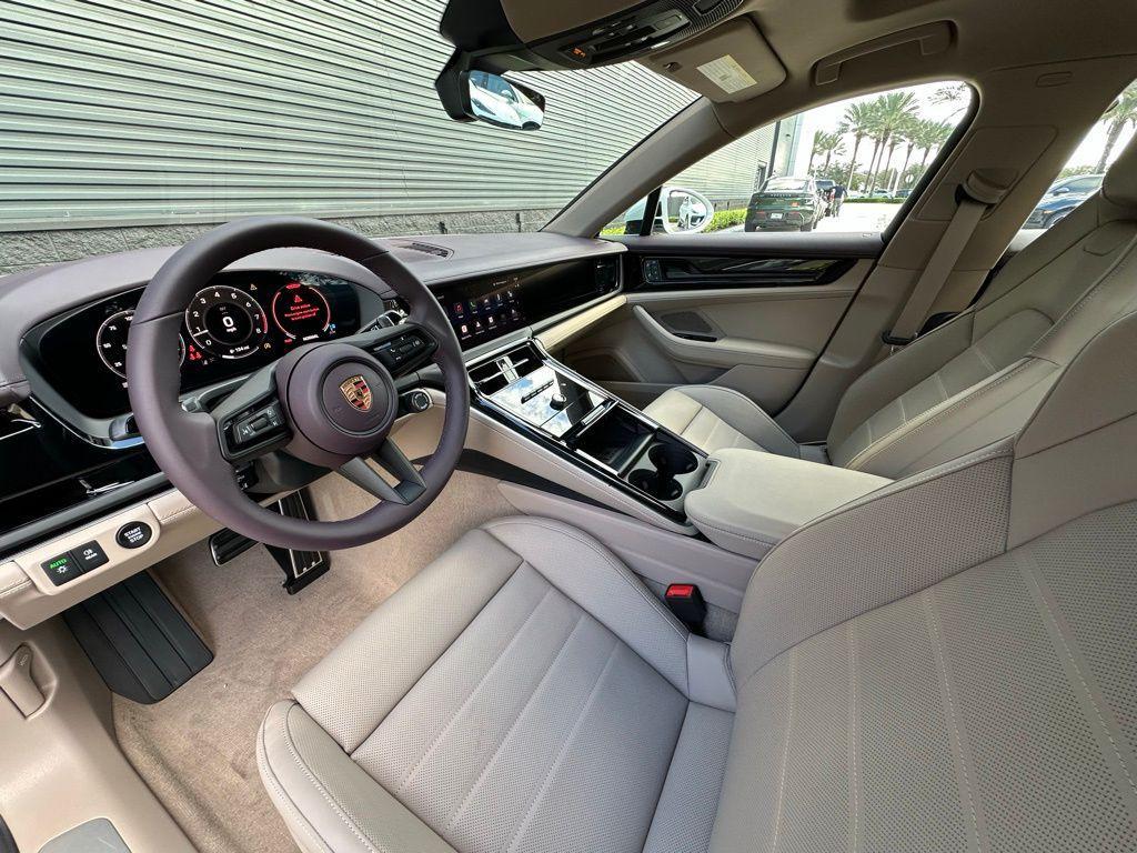 new 2026 Porsche Panamera car