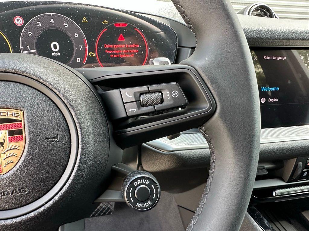 used 2025 Porsche Cayenne car, priced at $99,999