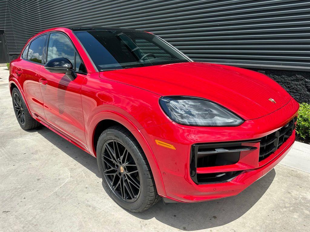 used 2025 Porsche Cayenne car, priced at $99,999
