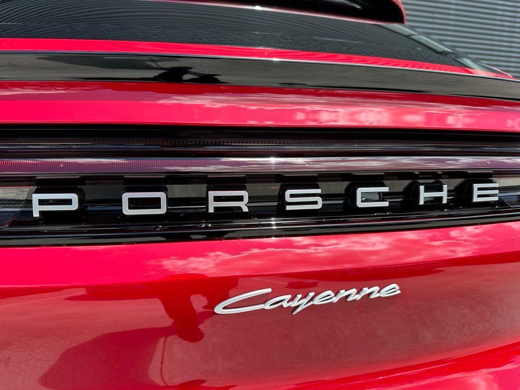 used 2025 Porsche Cayenne car, priced at $99,999