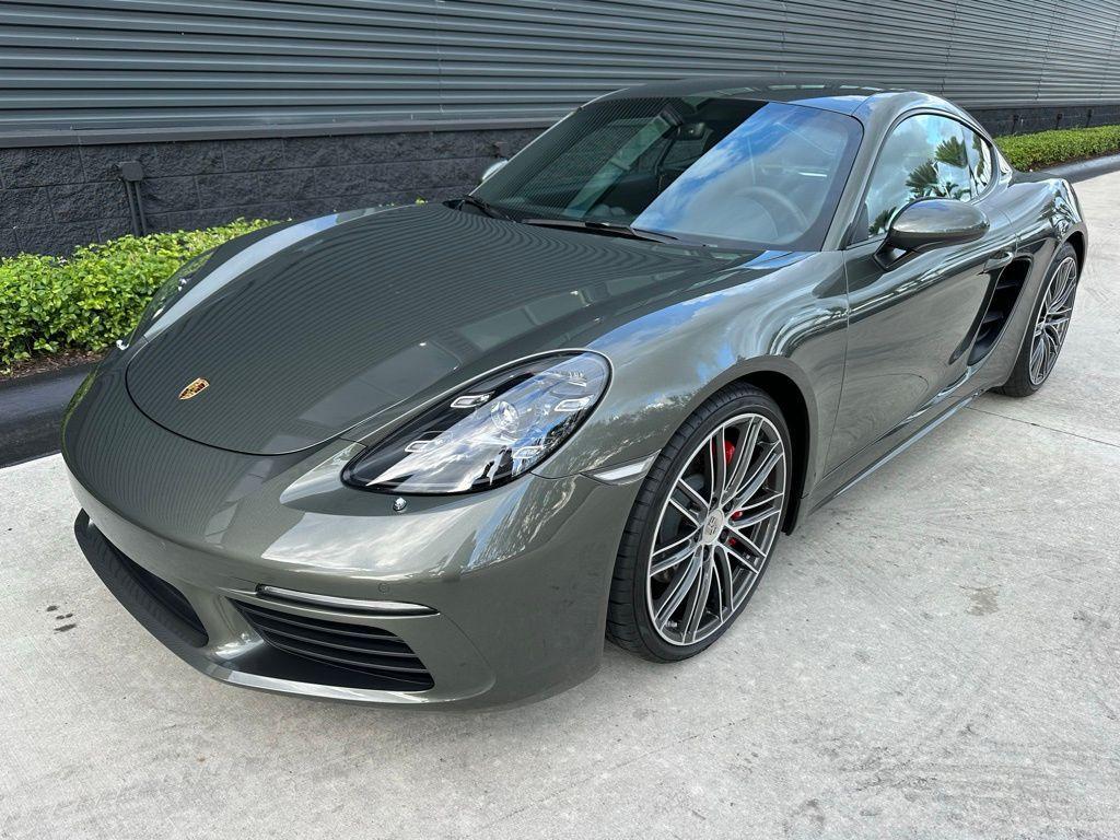 new 2025 Porsche 718 Cayman car, priced at $100,575