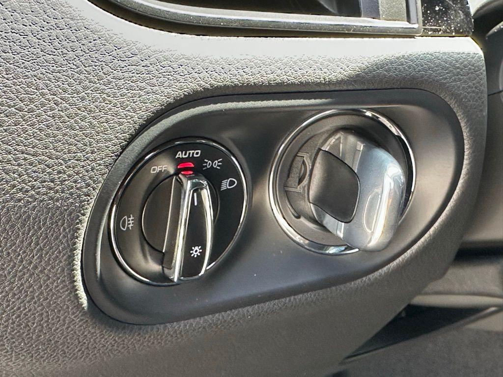 used 2025 Porsche Macan car, priced at $66,999