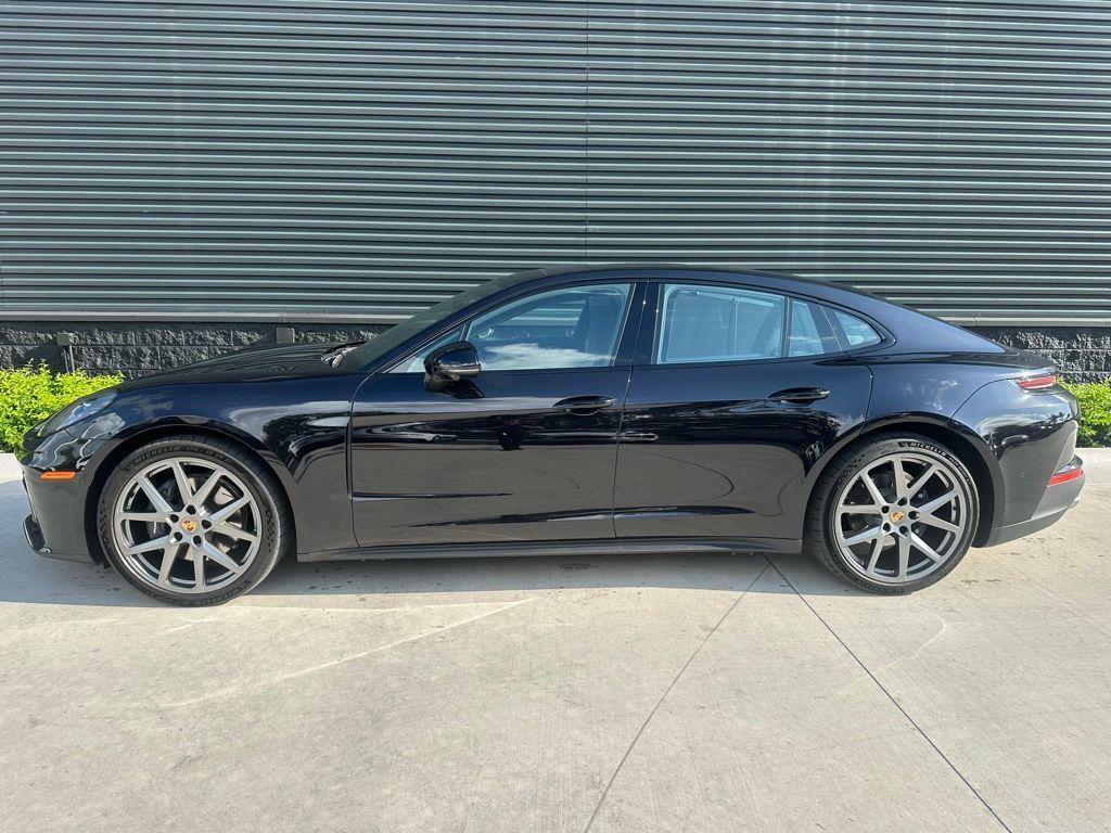 used 2025 Porsche Panamera car