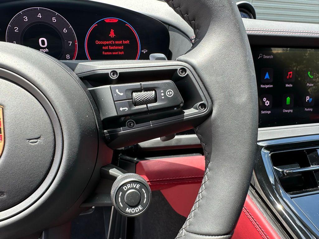 used 2025 Porsche Panamera e-Hybrid car