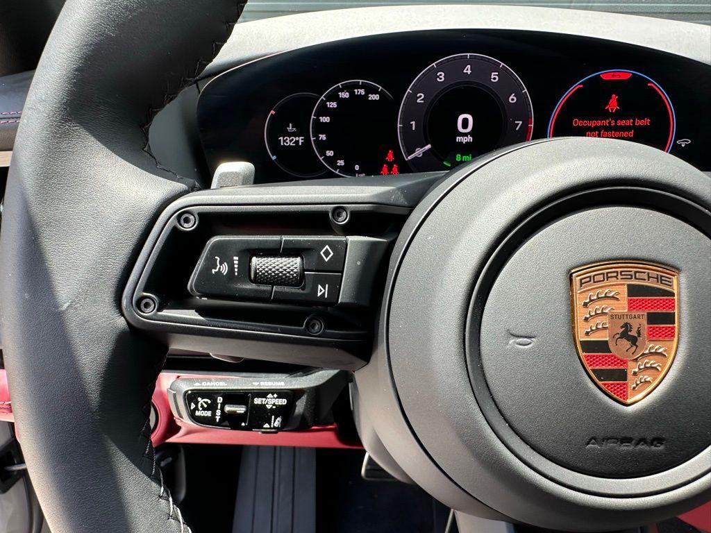 used 2025 Porsche Panamera e-Hybrid car
