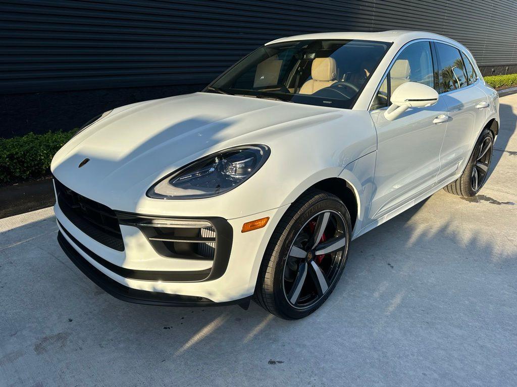 new 2026 Porsche Macan car