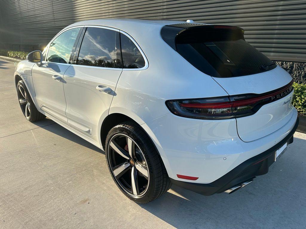 new 2026 Porsche Macan car