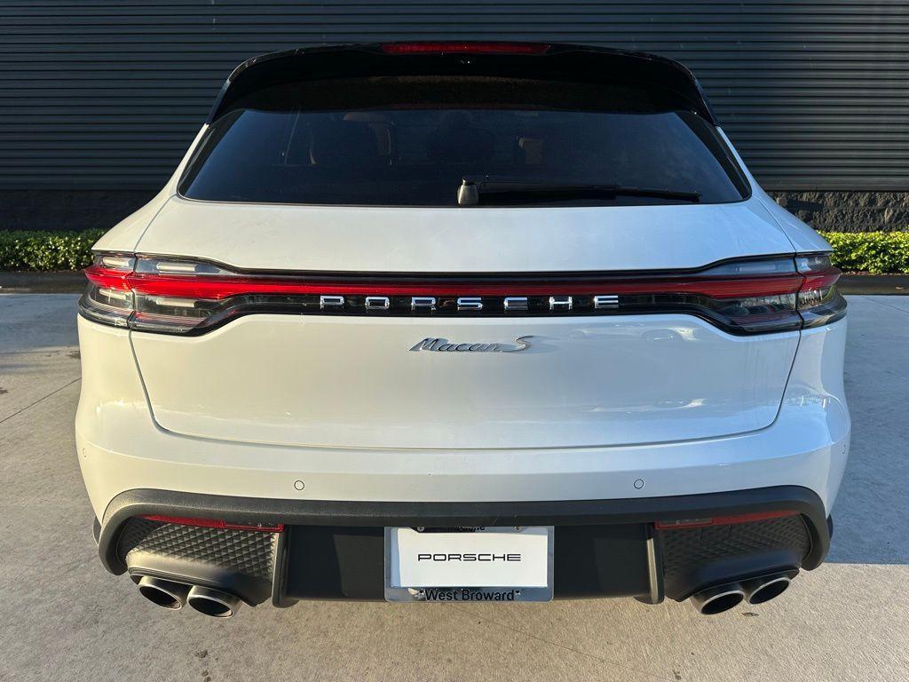 new 2026 Porsche Macan car