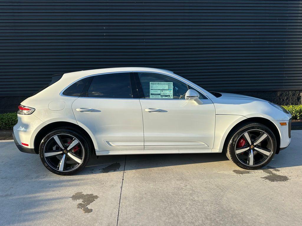 new 2026 Porsche Macan car