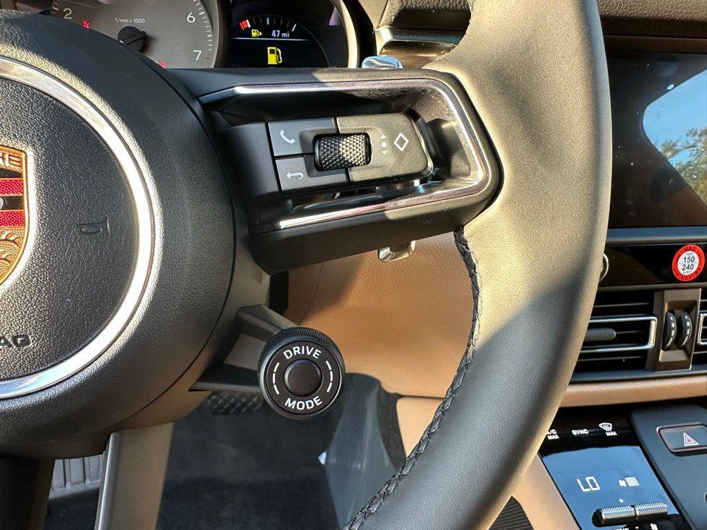 new 2026 Porsche Macan car