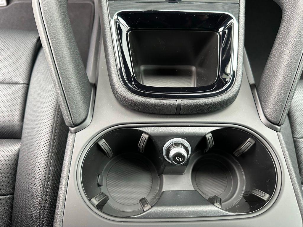 used 2025 Porsche Cayenne car, priced at $97,999