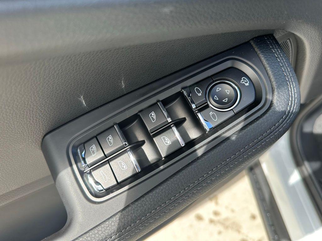 used 2025 Porsche Macan car, priced at $75,999
