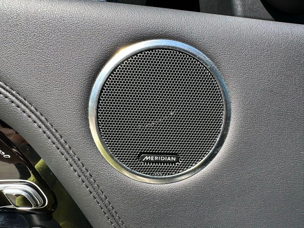 used 2018 Land Rover Range Rover car, priced at $27,995