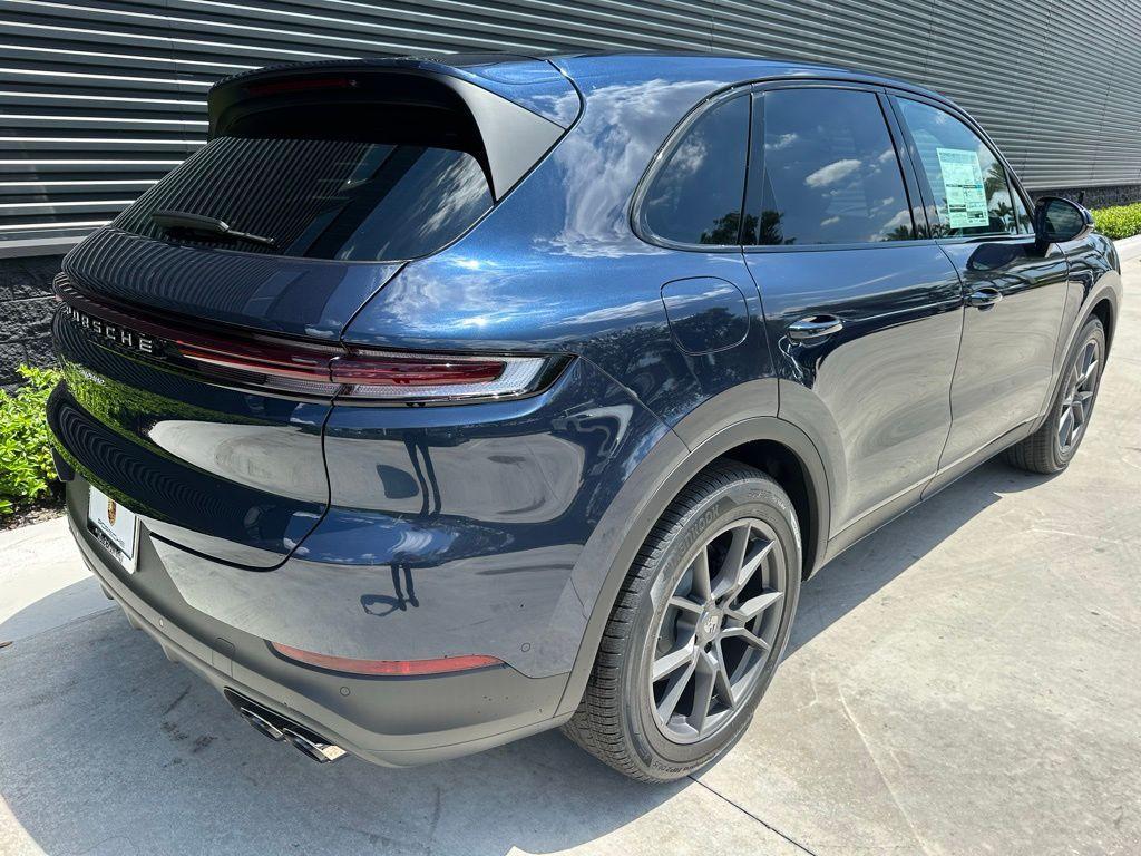 used 2025 Porsche Cayenne car, priced at $91,999