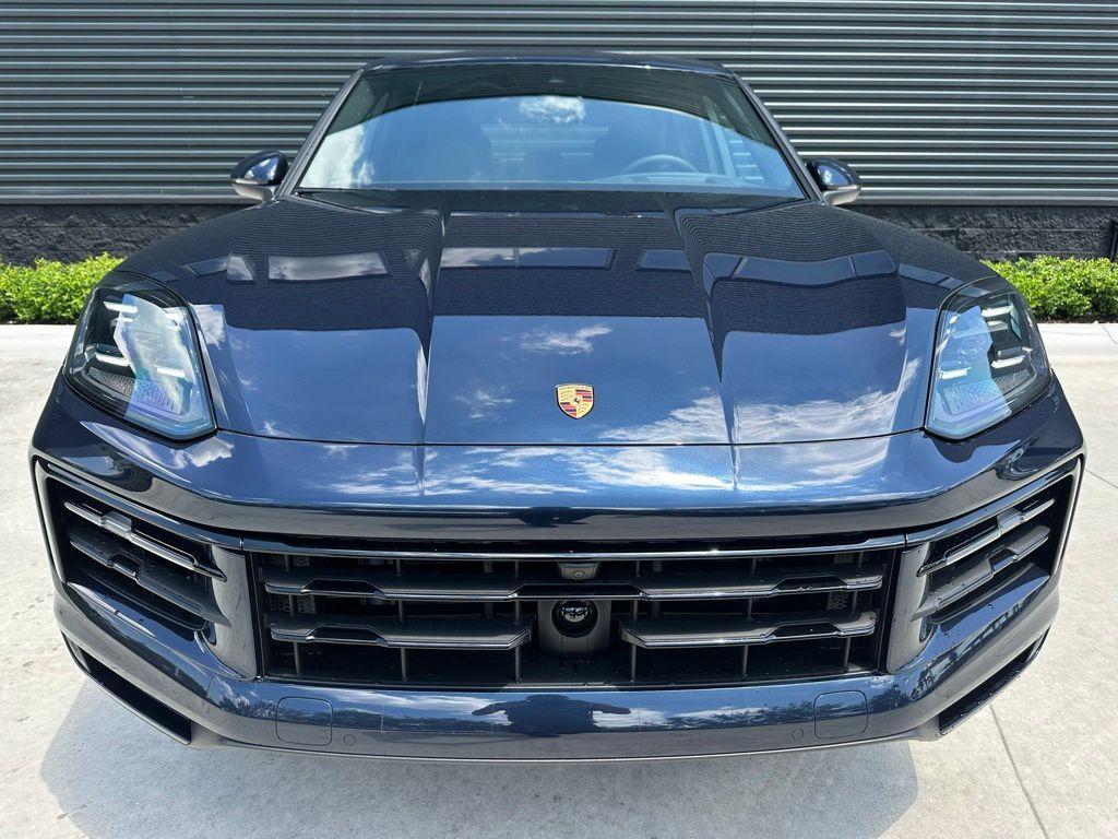 used 2025 Porsche Cayenne car, priced at $91,999