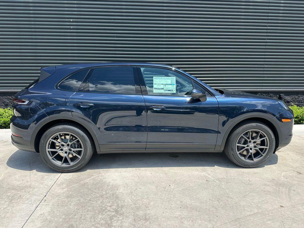 used 2025 Porsche Cayenne car, priced at $91,999