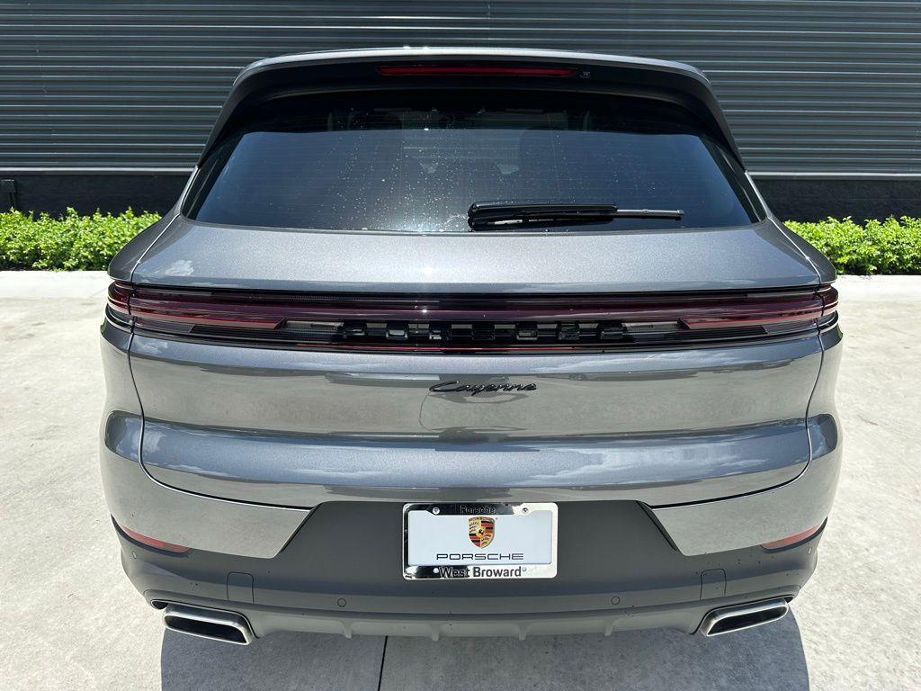 used 2025 Porsche Cayenne car, priced at $94,999