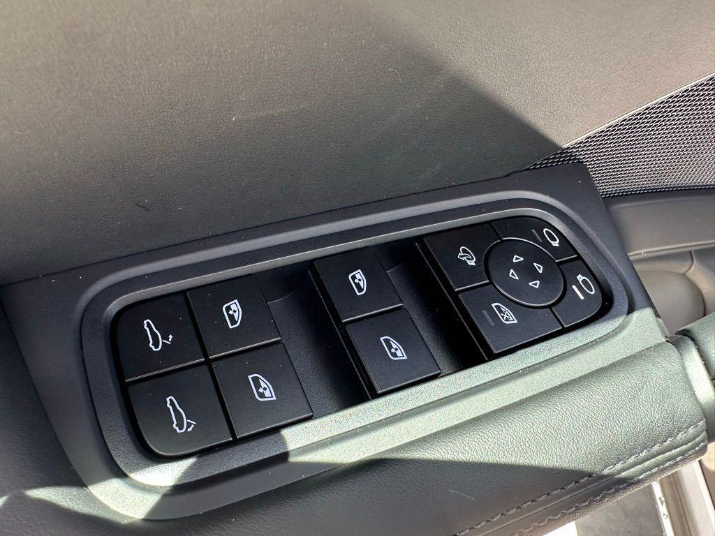 used 2025 Porsche Cayenne car, priced at $94,999