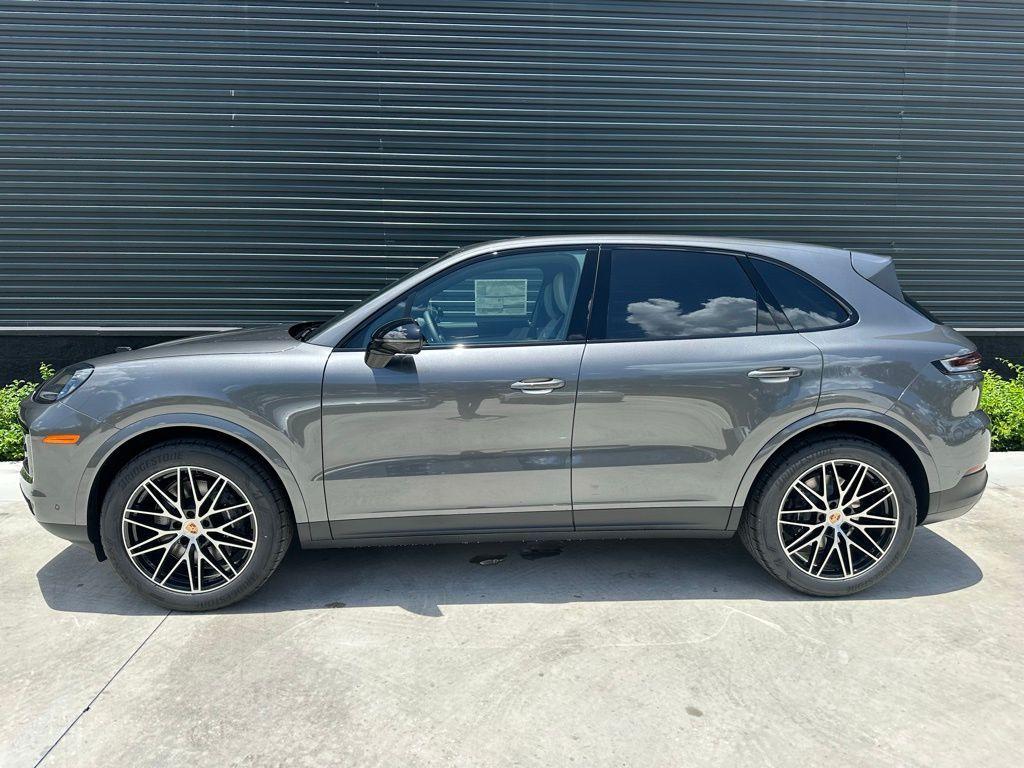 used 2025 Porsche Cayenne car, priced at $94,999