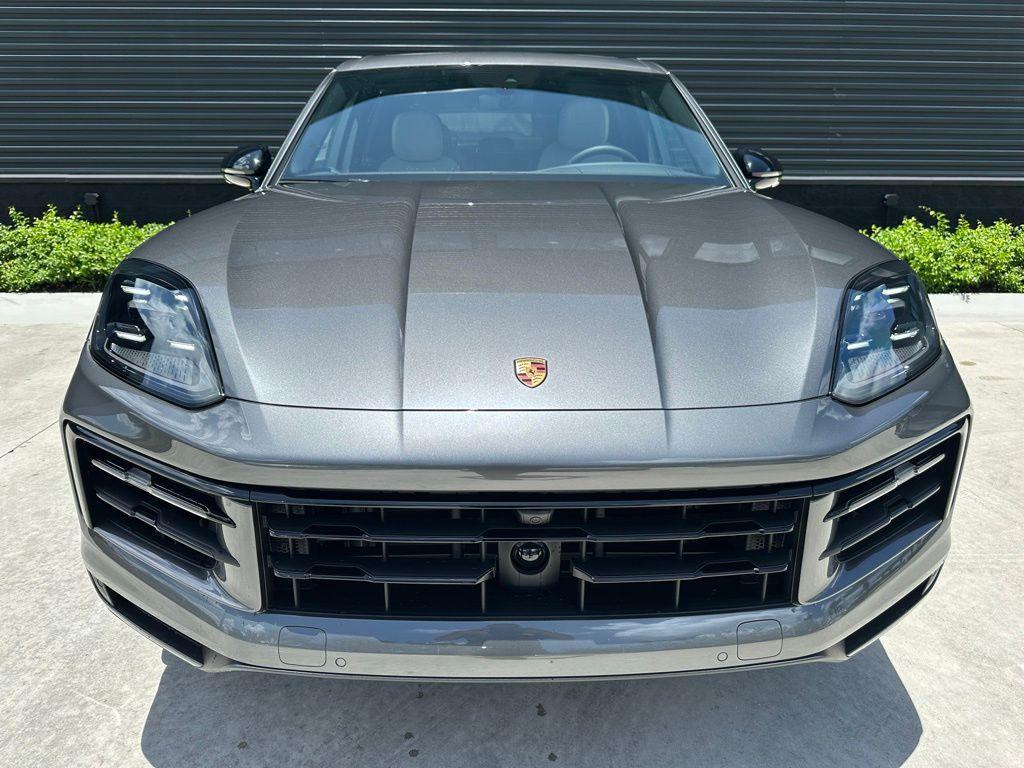 used 2025 Porsche Cayenne car, priced at $94,999