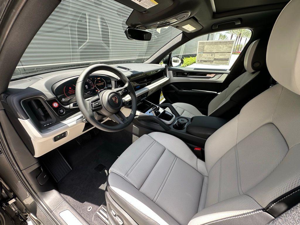 used 2025 Porsche Cayenne car, priced at $94,999