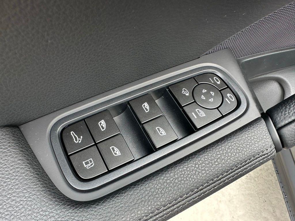 new 2026 Porsche Cayenne car, priced at $126,330