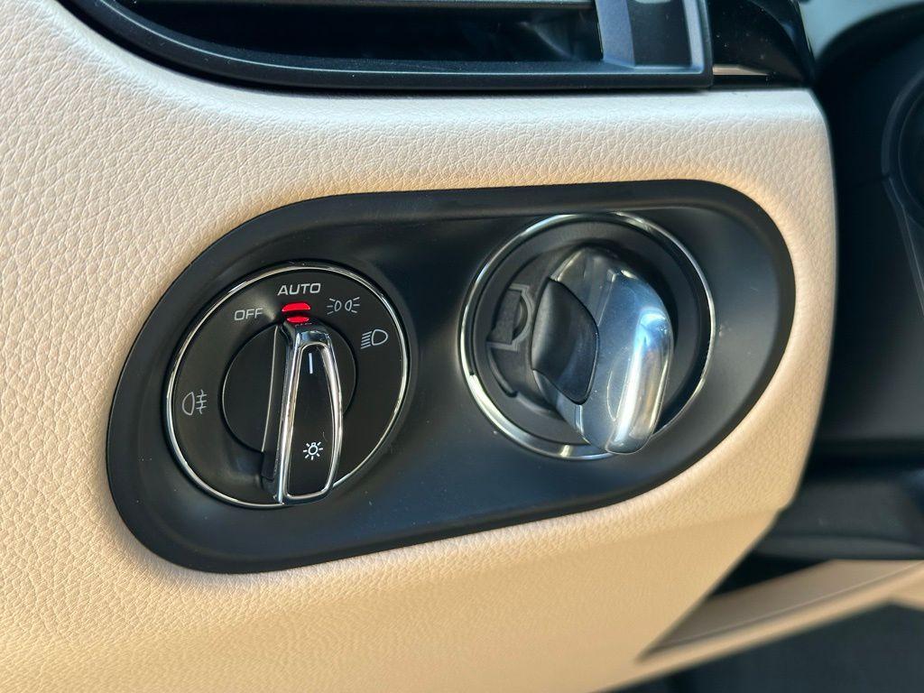 used 2026 Porsche Macan car, priced at $77,999