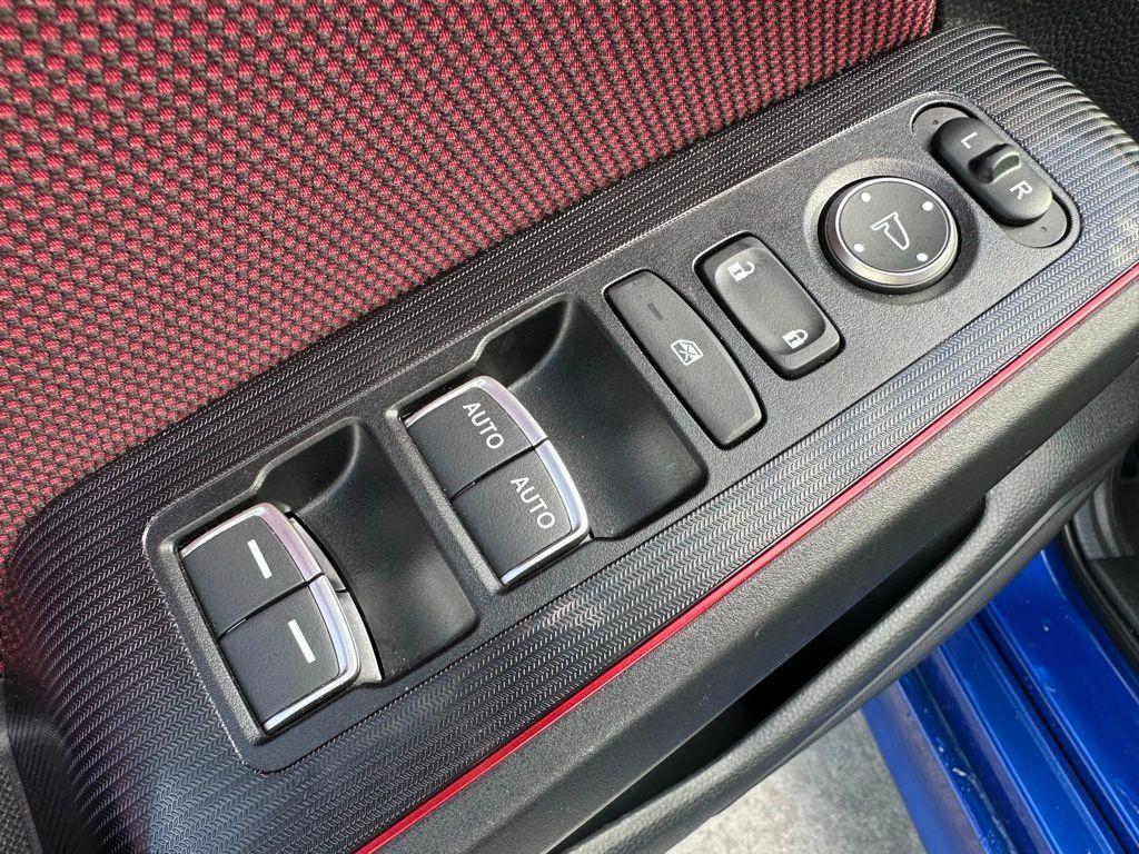 used 2022 Honda Civic Si car, priced at $26,975